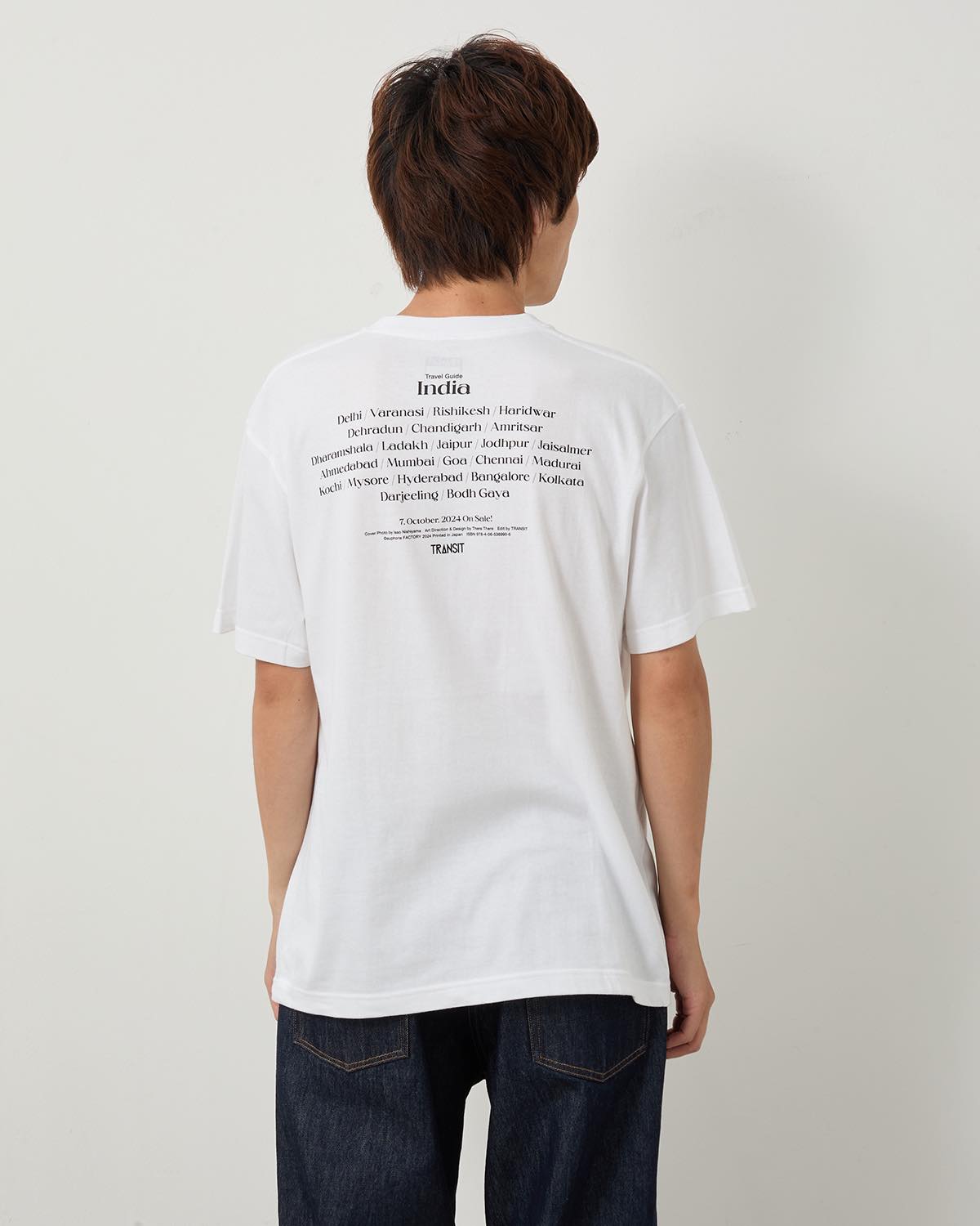 T-shirts（Chai）/ photo by Isao Nishiyama – TRANSIT STORE
