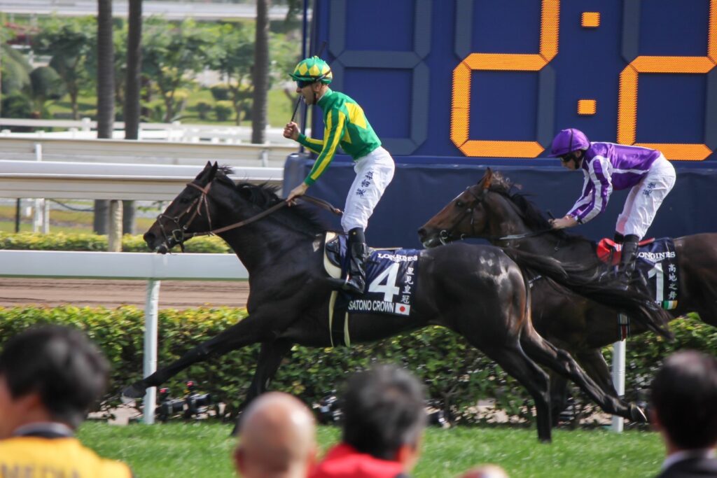 クラシックではキタサンブラック、ドゥラメンテらと対峙。香港で初の