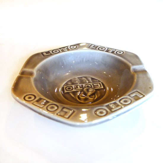 アンティーク 灰皿（uag1021） - アンティーク家具・雑貨専門店 unikk