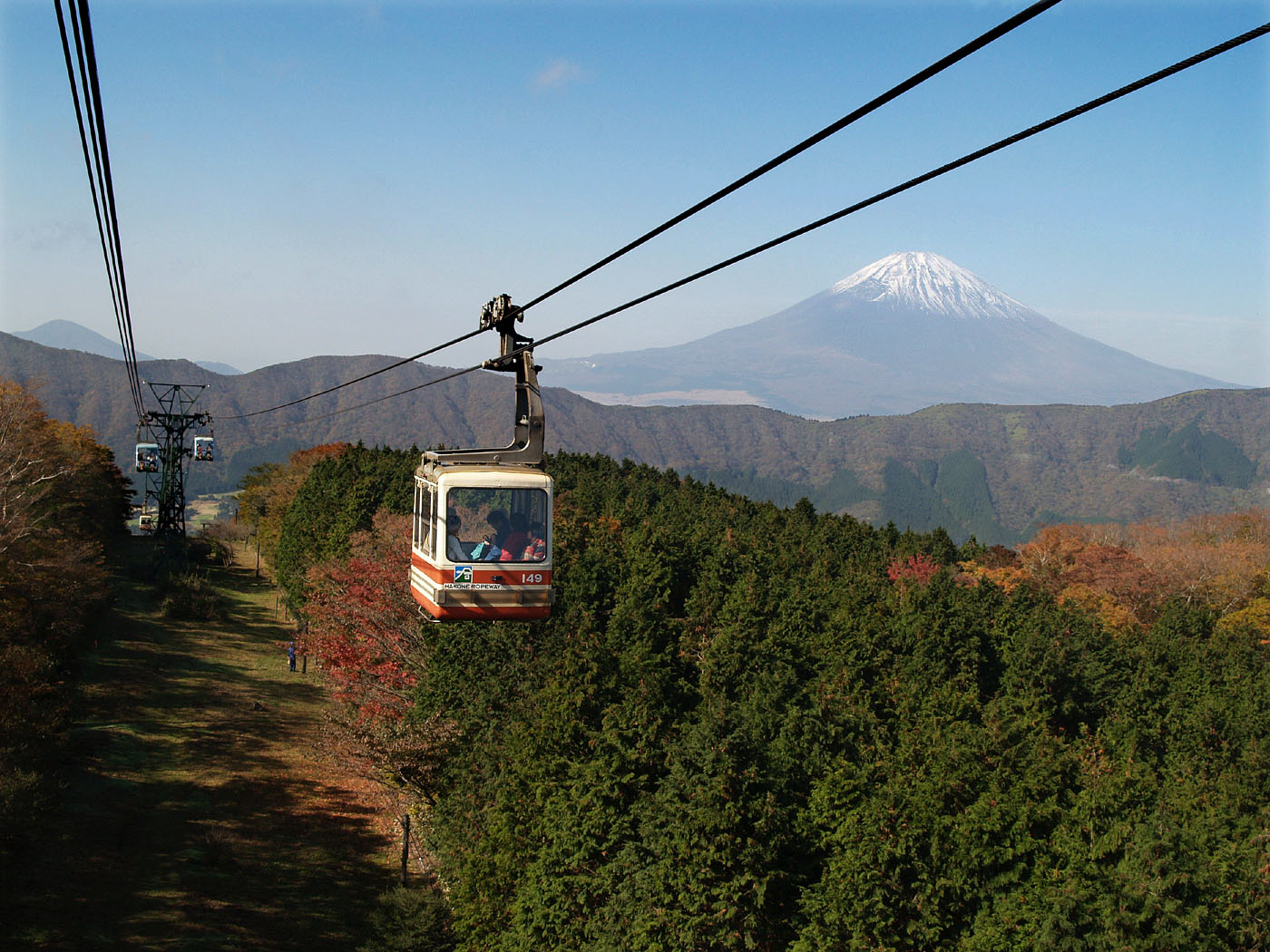 秋の箱根路（富士山）