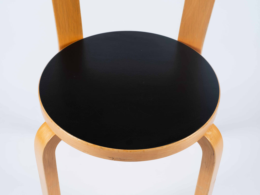 2nd Cycle チェア 65 ブラック リノリウム No. 2 – Artek Tokyo Store