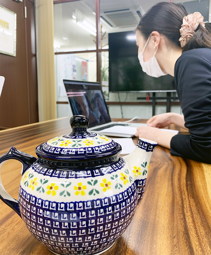 ポーリッシュポタリーブランドMillenaをオンラインインタビュー | 世界