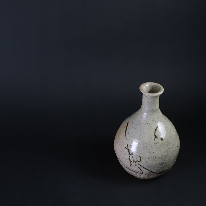 岡本作礼 作 絵唐津徳利（No.63） – ギャラリー一番館オンラインショップ