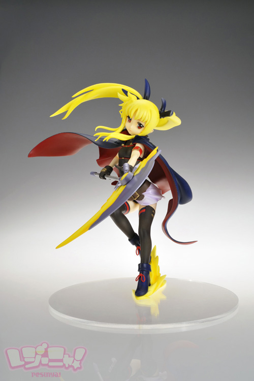 PVC塗装済み完成品 フェイト・テスタロッサ ストライクver. [魔法少女