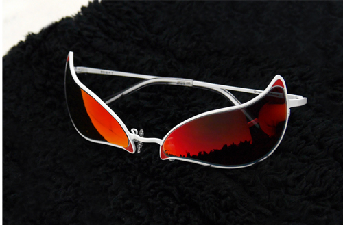 ☆限定☆ドフラミンゴ サングラス [ワンピース] | キャラクター公式