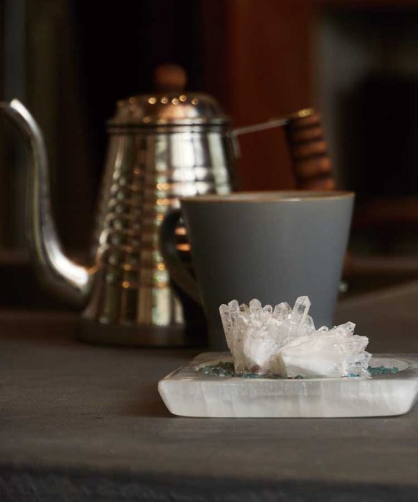 セレナイト浄化四角皿(ﾓﾛｯｺ): 『岩座(いわくら)』公式通販