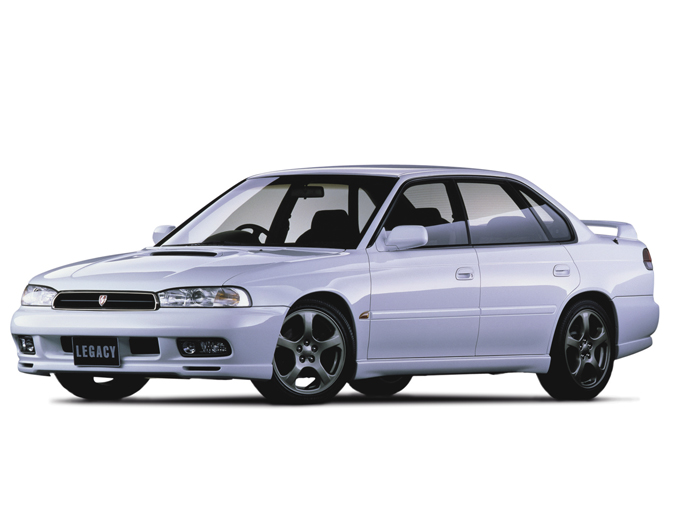 ツーリングワゴンもいいけれど、絶滅危惧車の2代目レガシィセダンも