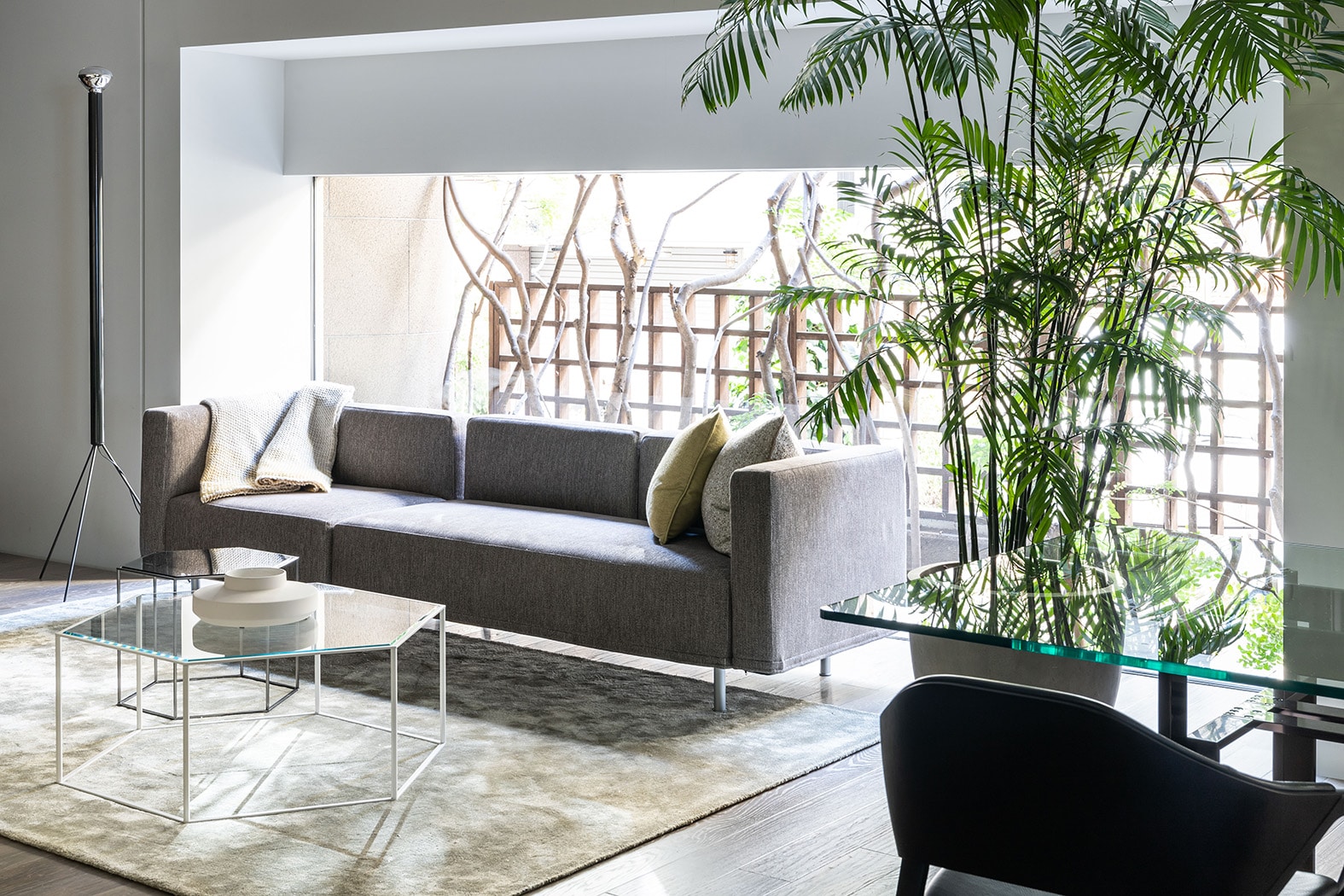 ixc.(イクスシー）HEXAGON 690ヘキサゴン ローテーブル|カッシーナ