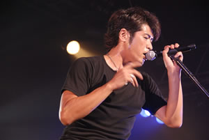 吉川晃司、25th Anniversary プレミアム・バースデー・イベントを開催