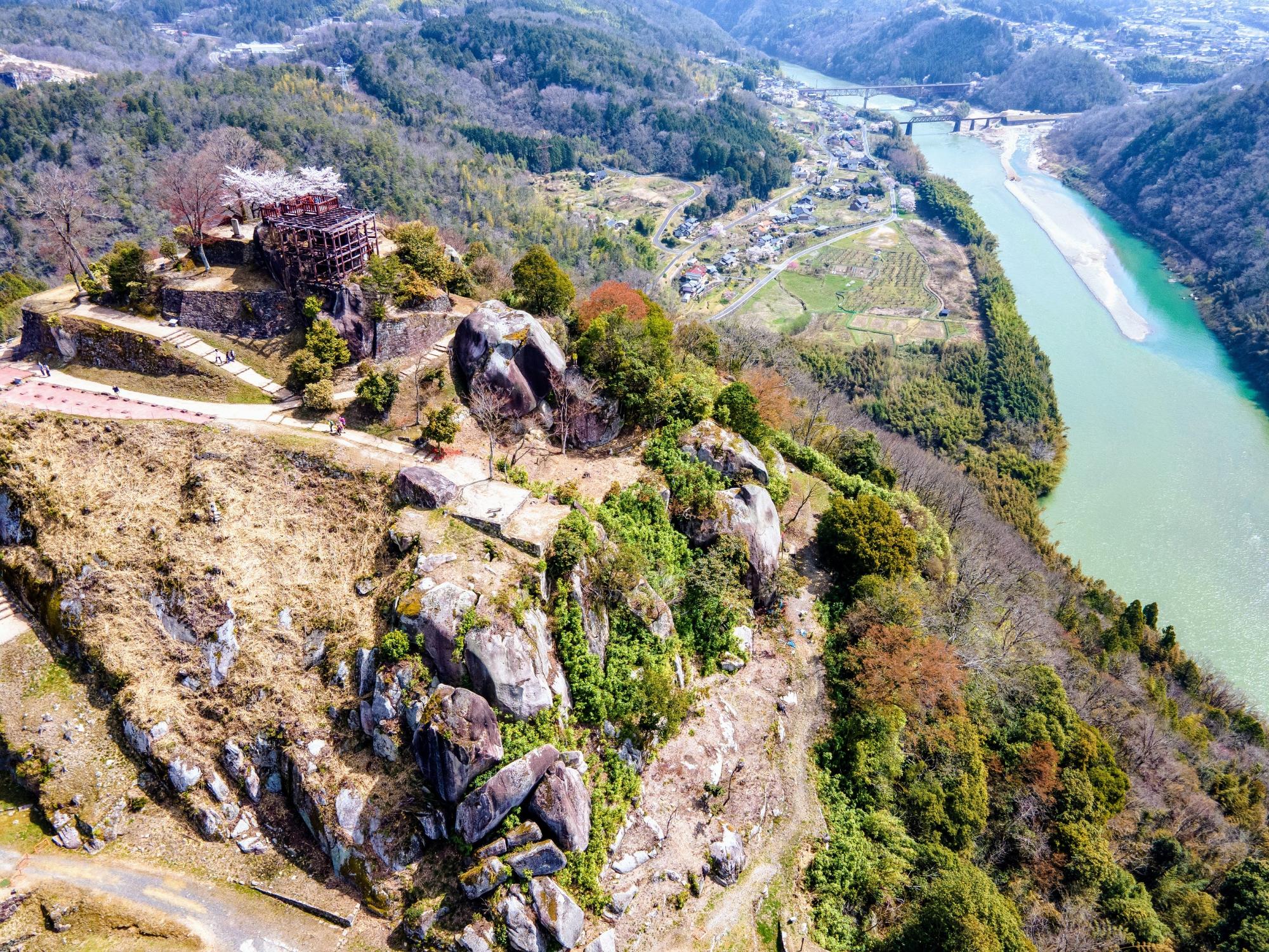 広報2月号発行！ワクワク×まち×未来／中津川市