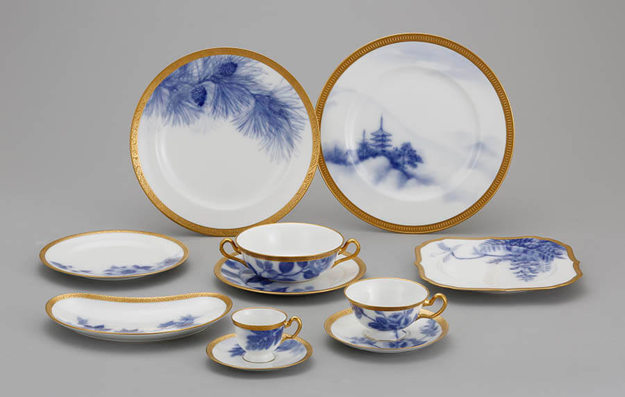 華めく洋食器 大倉陶園100年の歴史と文化 | 渋谷区立松濤美術館