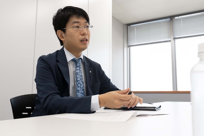 ファークライ6』みたいに火炎放射器って作ってもいいの？専門家に訊