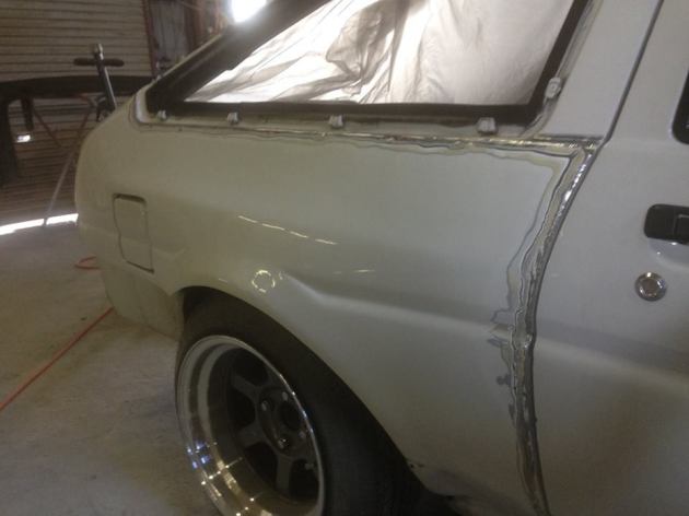 トヨタAE86 オーバーフェンダー修理(リアブリスターフェンダーの修理