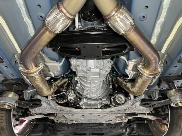 フェアレディZ RZ34 AMS Perfomance フルダウンパイプ交換