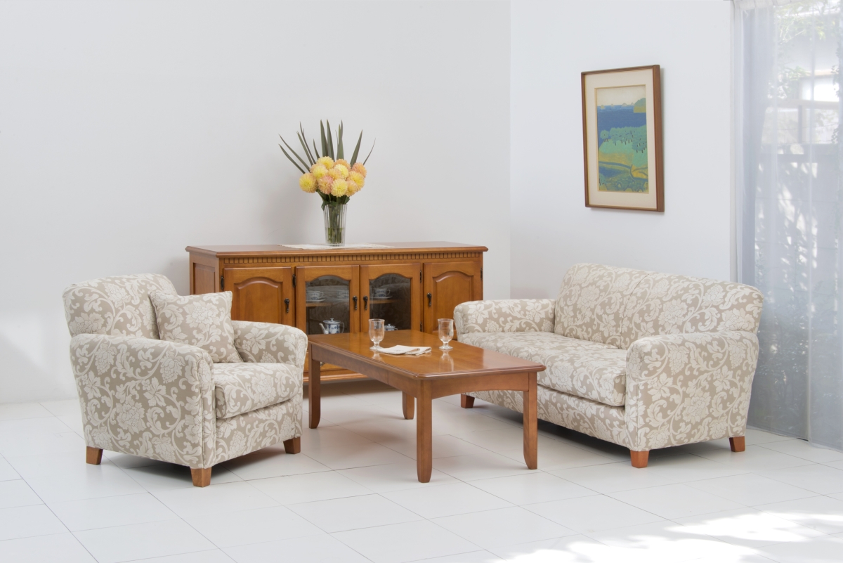 ダニエル家具 オリジナル「クレアソファ」 - ダニエルブログ