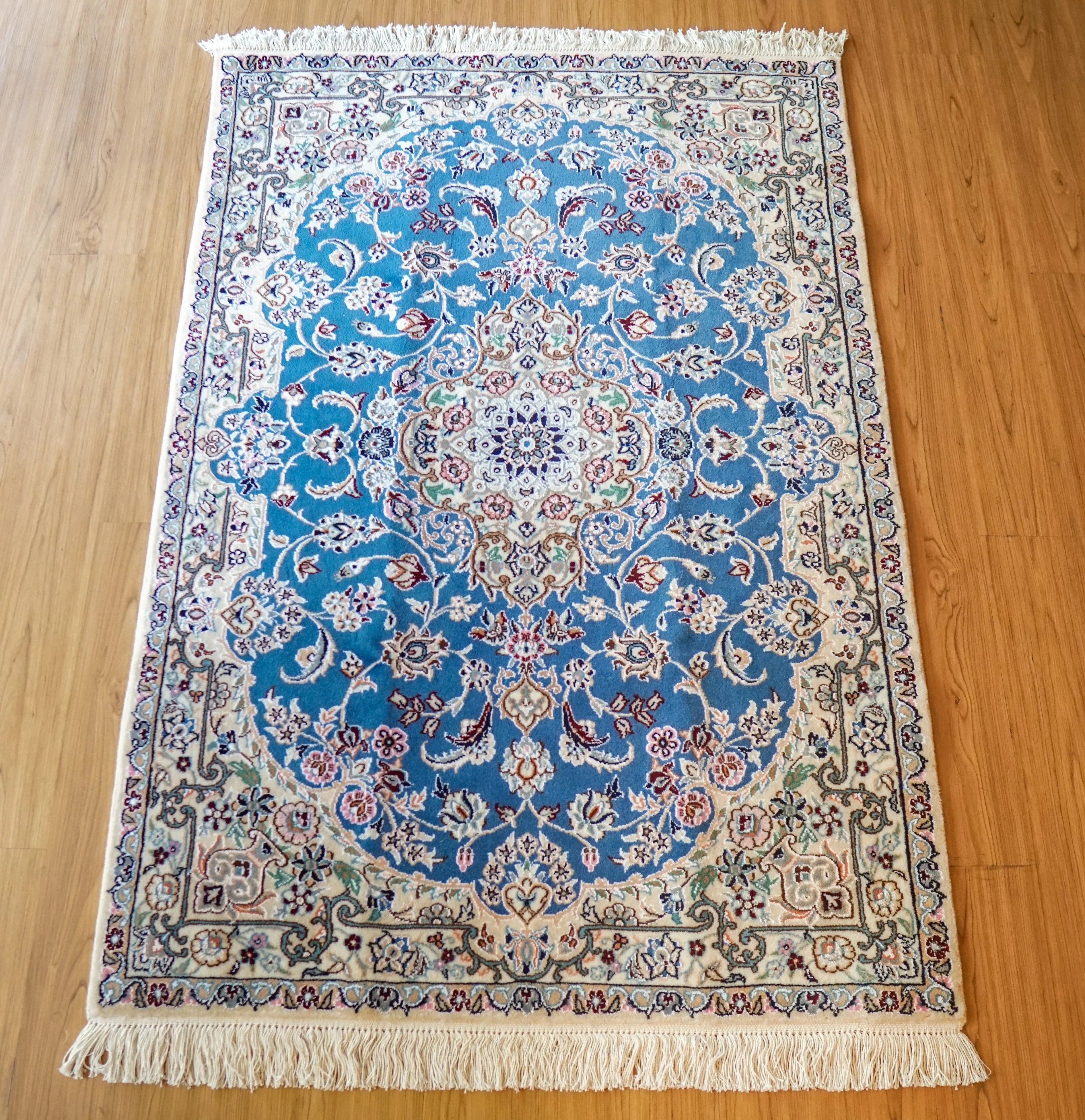 ペルシャ絨毯 ナイン産 青 9la 高級ウール 152×105cm – Decorworks