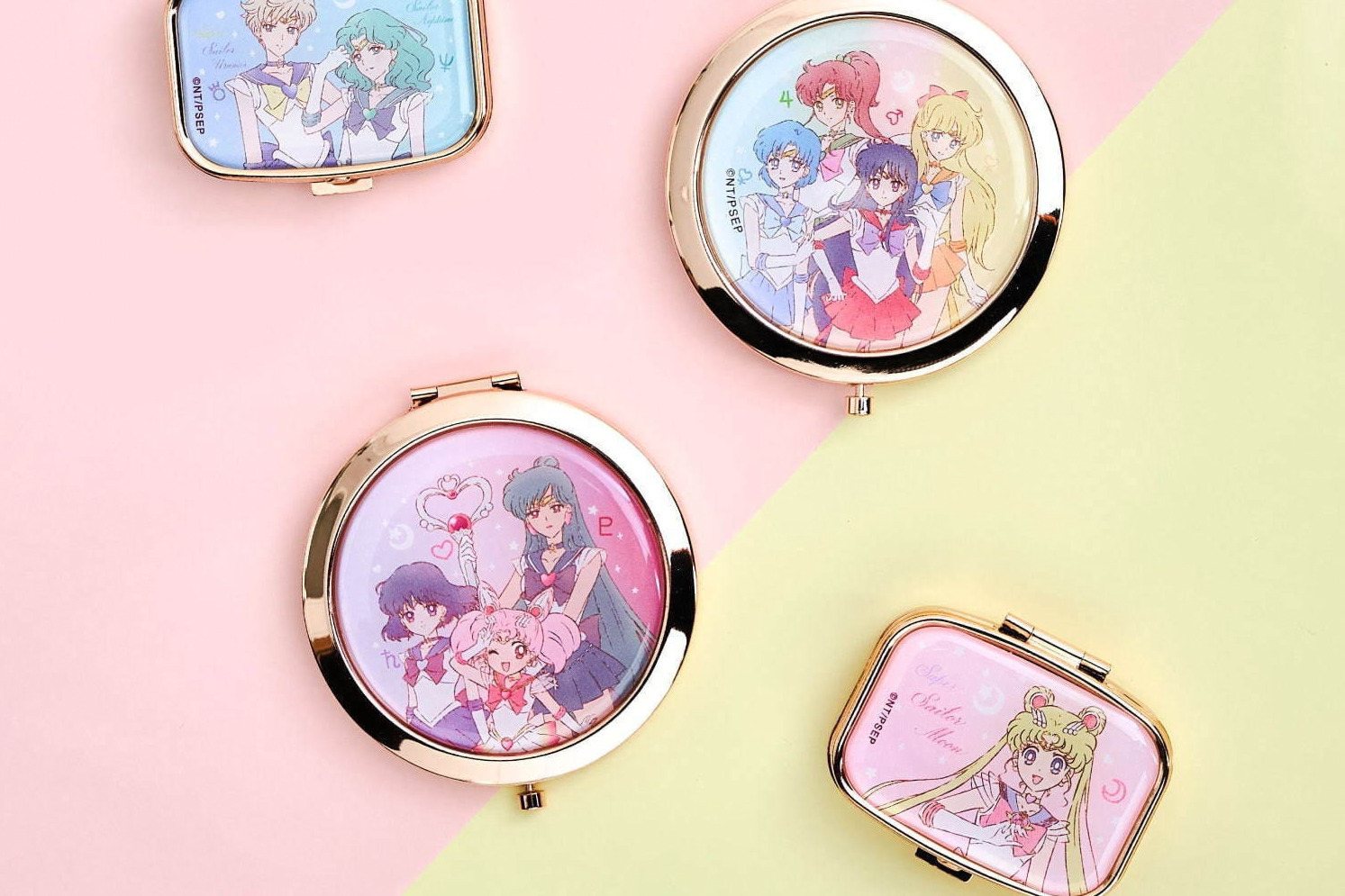 美少女戦士セーラームーンEternal』特集、ファッション・グッズ