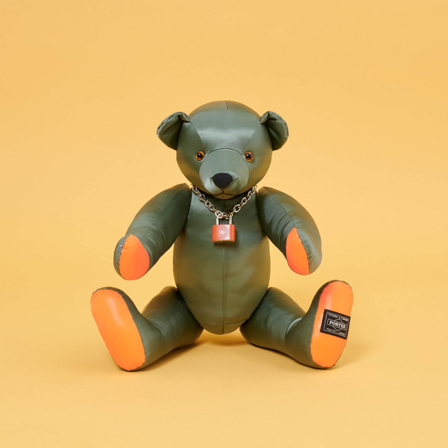 ポーターの24年グリズリーベア「タンカー」セージグリーン素材＆希少な