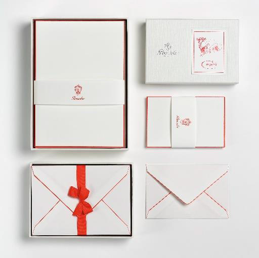 イタリア発の老舗高級文具「ピネイダー」日本での取扱が全国の百貨店等