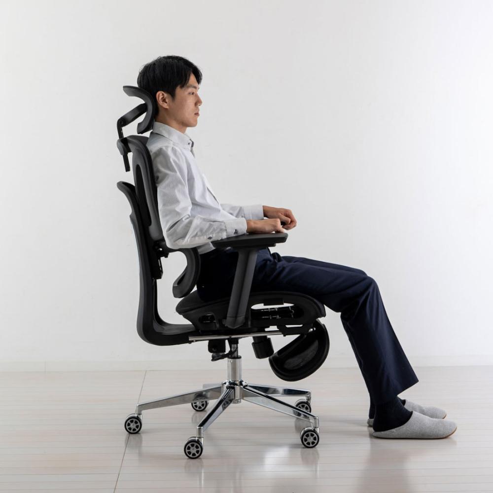 クロシオ 多機能ハイバックチェア ブラック 23398 の通販