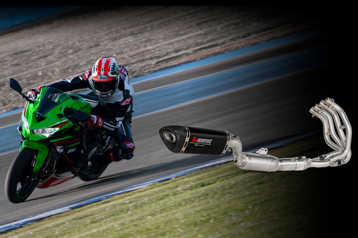 カワサキプラザから「Ninja ZX-25Rアクラポビッチスタイル」が発売開始