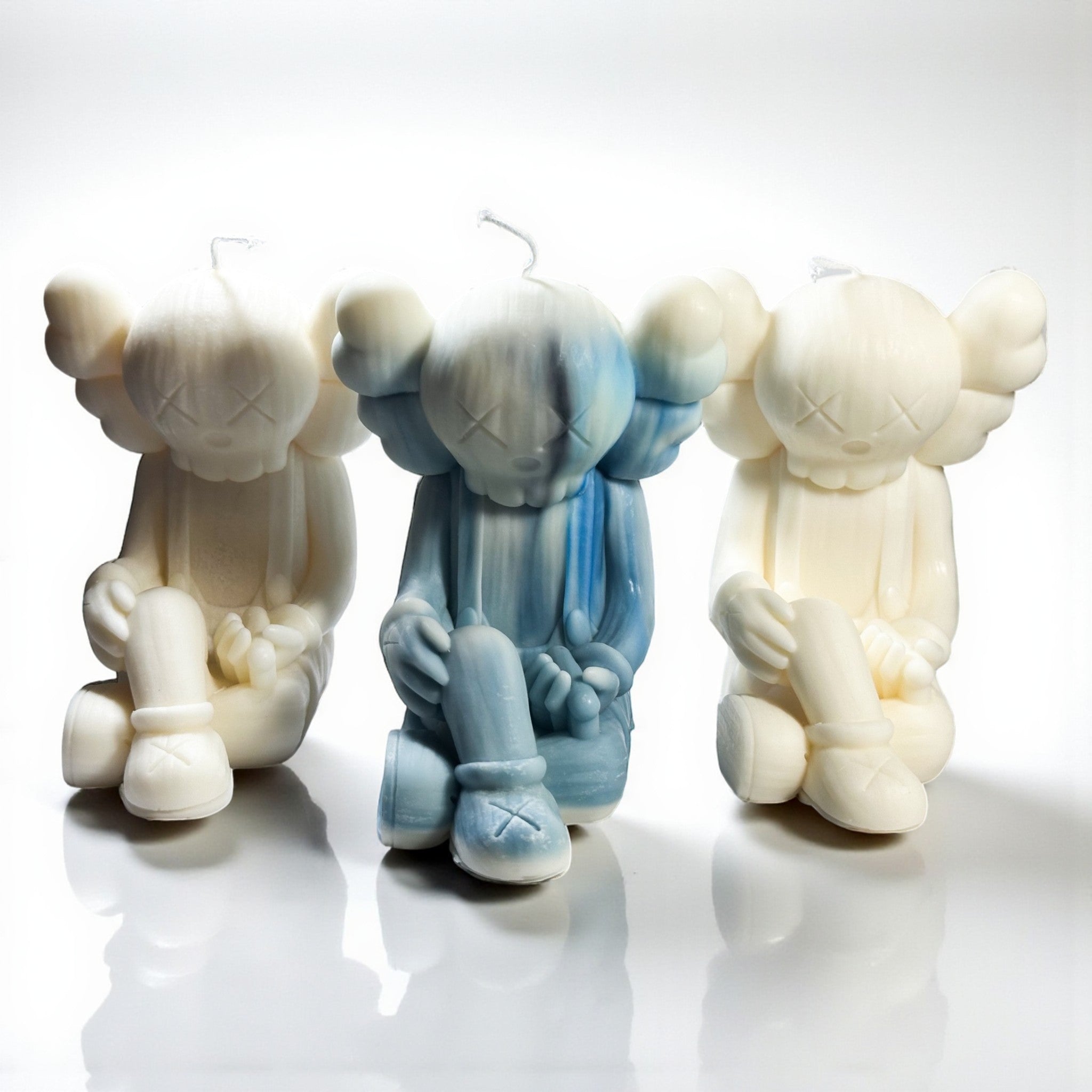 Kaws Candle – Happy Scents