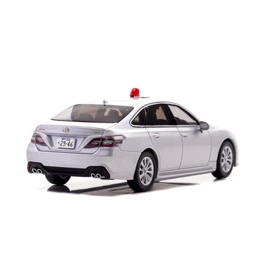 1/43 トヨタ クラウン (ARS220) 2022 兵庫県警察交通部交通機動隊車両