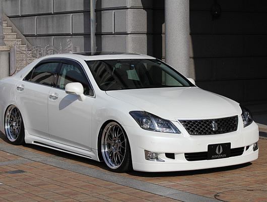 クラウンアスリート200系後期 純VIP エアロ エイムゲイン | クラウン