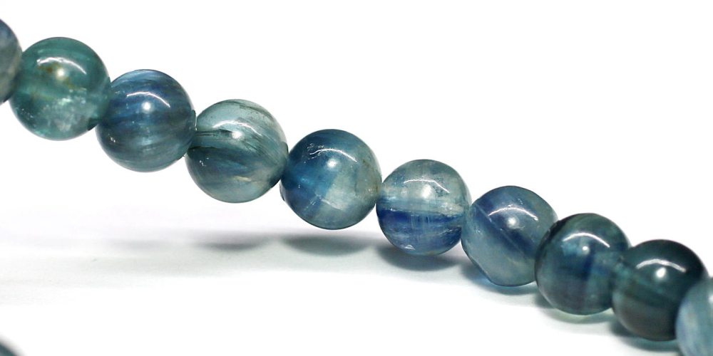 高品質・タンザニア産]カイヤナイトブレスレット（約7mm玉・グリーン