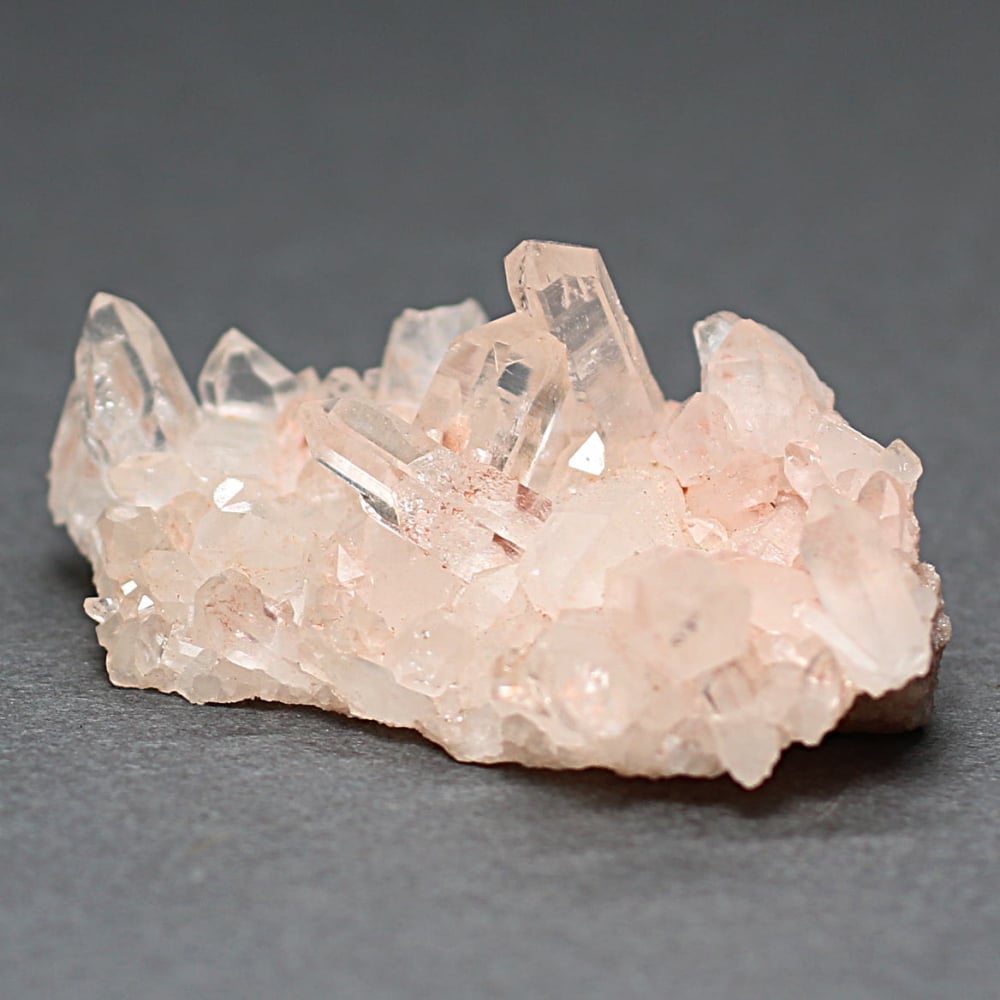 高品質]インド/マニカラン産ヒマラヤ水晶クラスター/原石小さめサイズ