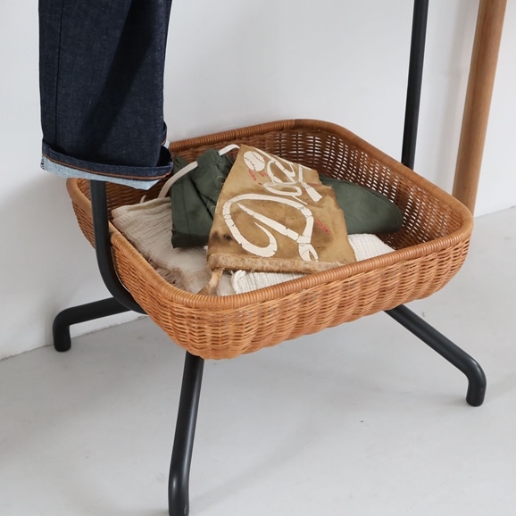WALLABY HANGER STAND｜コートスタンド｜IDEE SHOP Online
