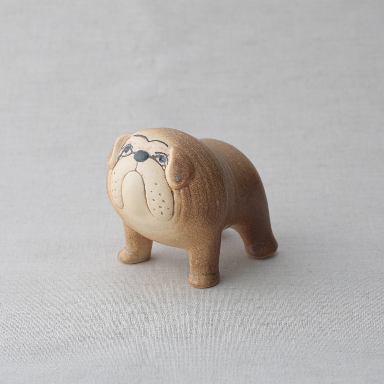定番品】Lisa Larson Bulldog Medium Brown｜これまでに販売した商品