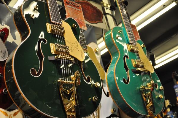 もんげー！「Kenny Falcon Jr.」遂に入荷ずらー！ | イシバシ楽器