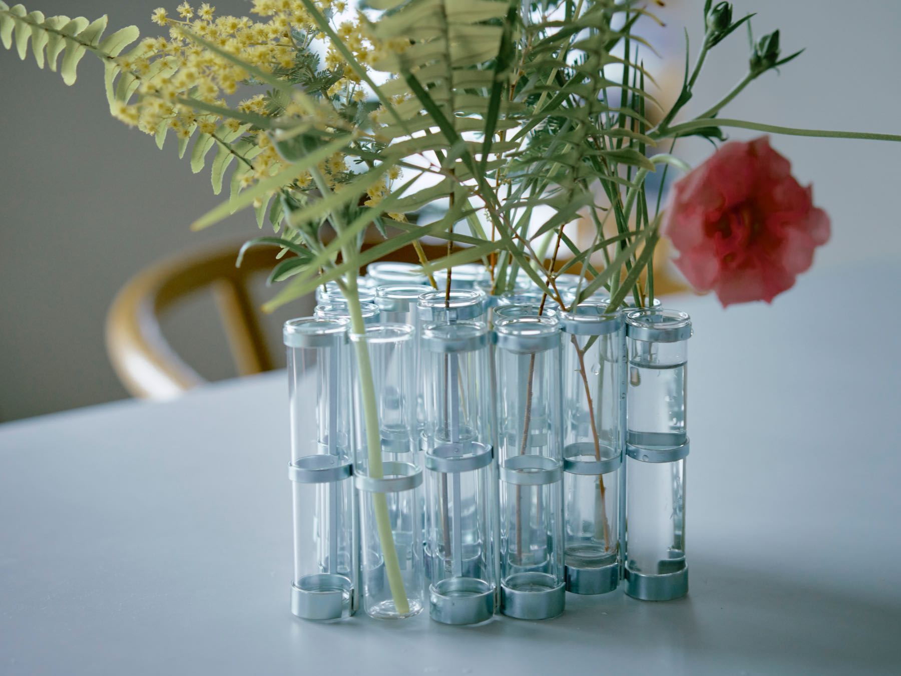 Tsé & Tsé associées 四月の花器／ガラス（S）｜フラワーベース