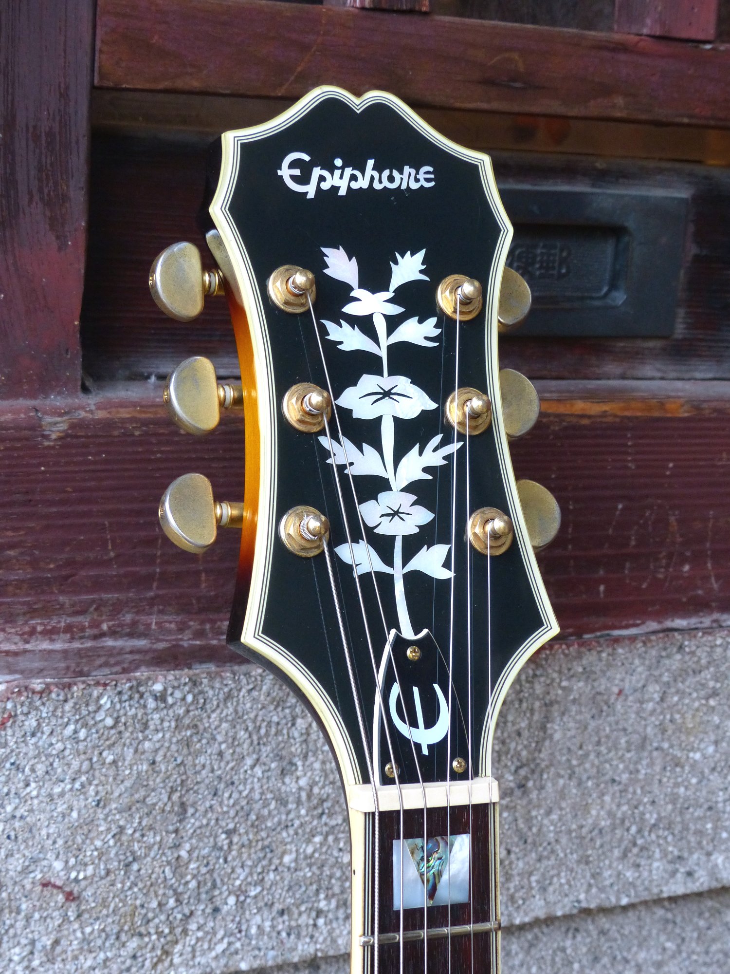 Epiphone '08 Sheraton II – 京町家のギターショップ ライトニン