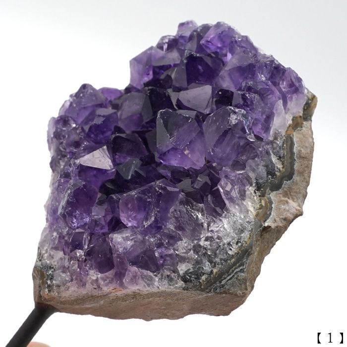 2月の誕生石 愛の守護石 恋愛成就 インスピレーション 希望 お守り