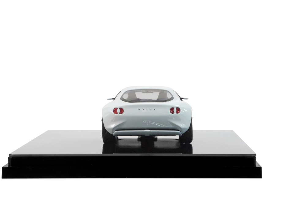 MAZDA ICONIC SP モデルカー 1/43