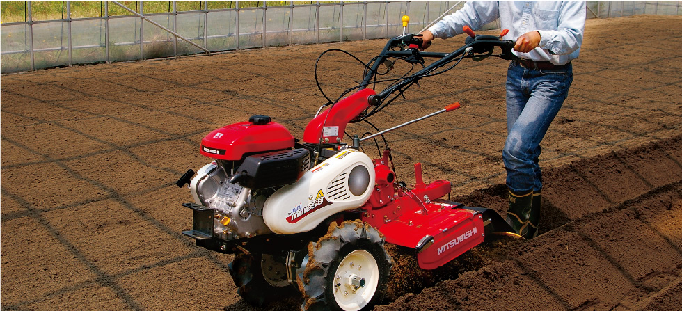 パワフルで低振動・低騒音、環境にも優しいエンジンを搭載。｜Minnie