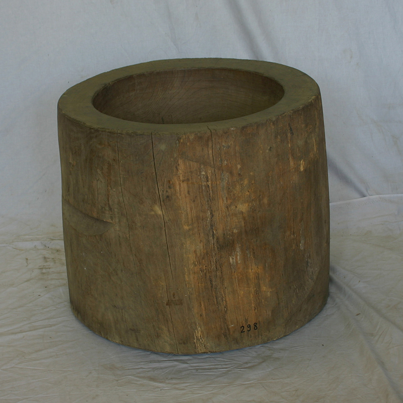 臼（うす） | くらしの道具 | 所蔵品アーカイブ | 練馬区立石神井公園