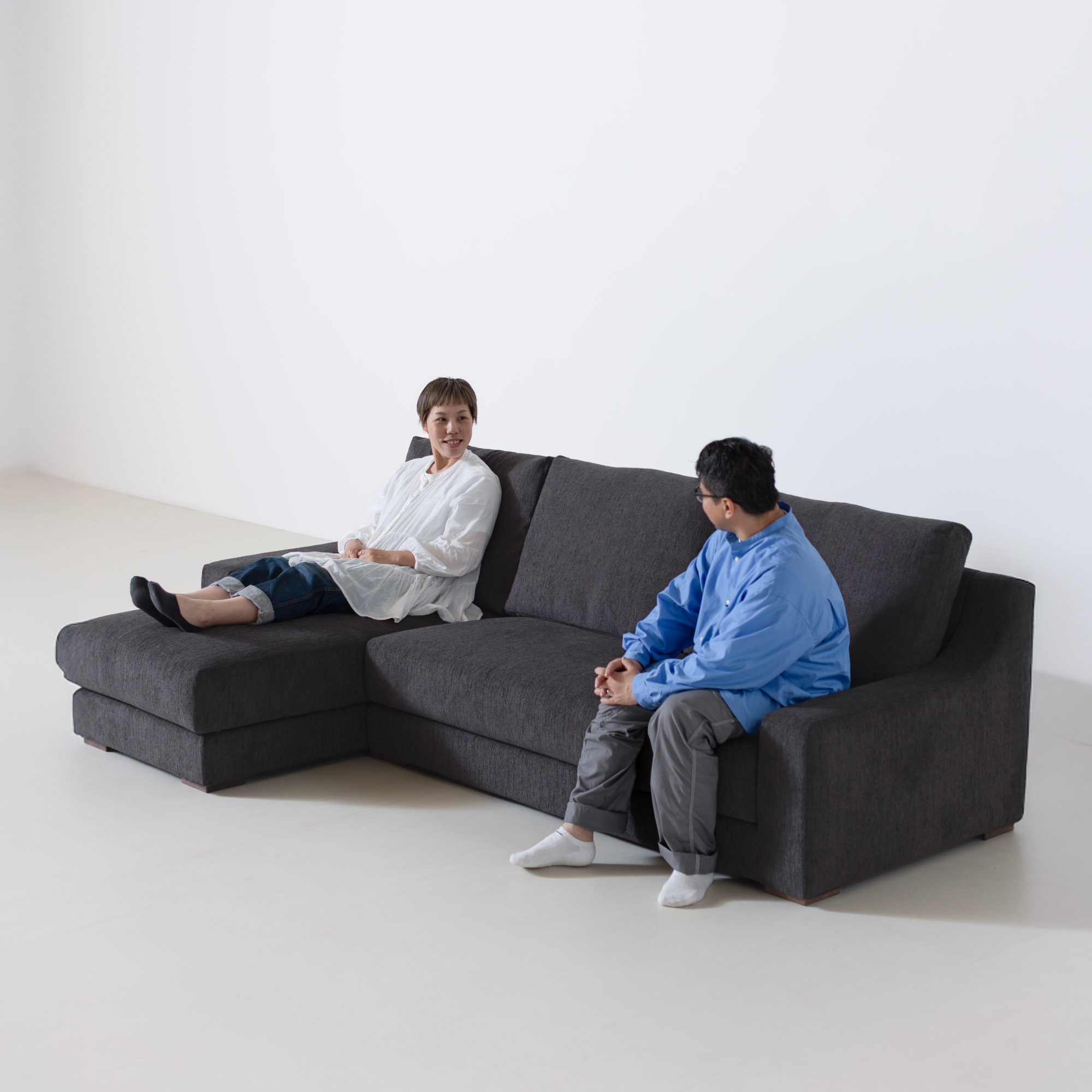 NewSugar Hi-Back スモール3人掛けカウチソファセット 製品詳細ページ