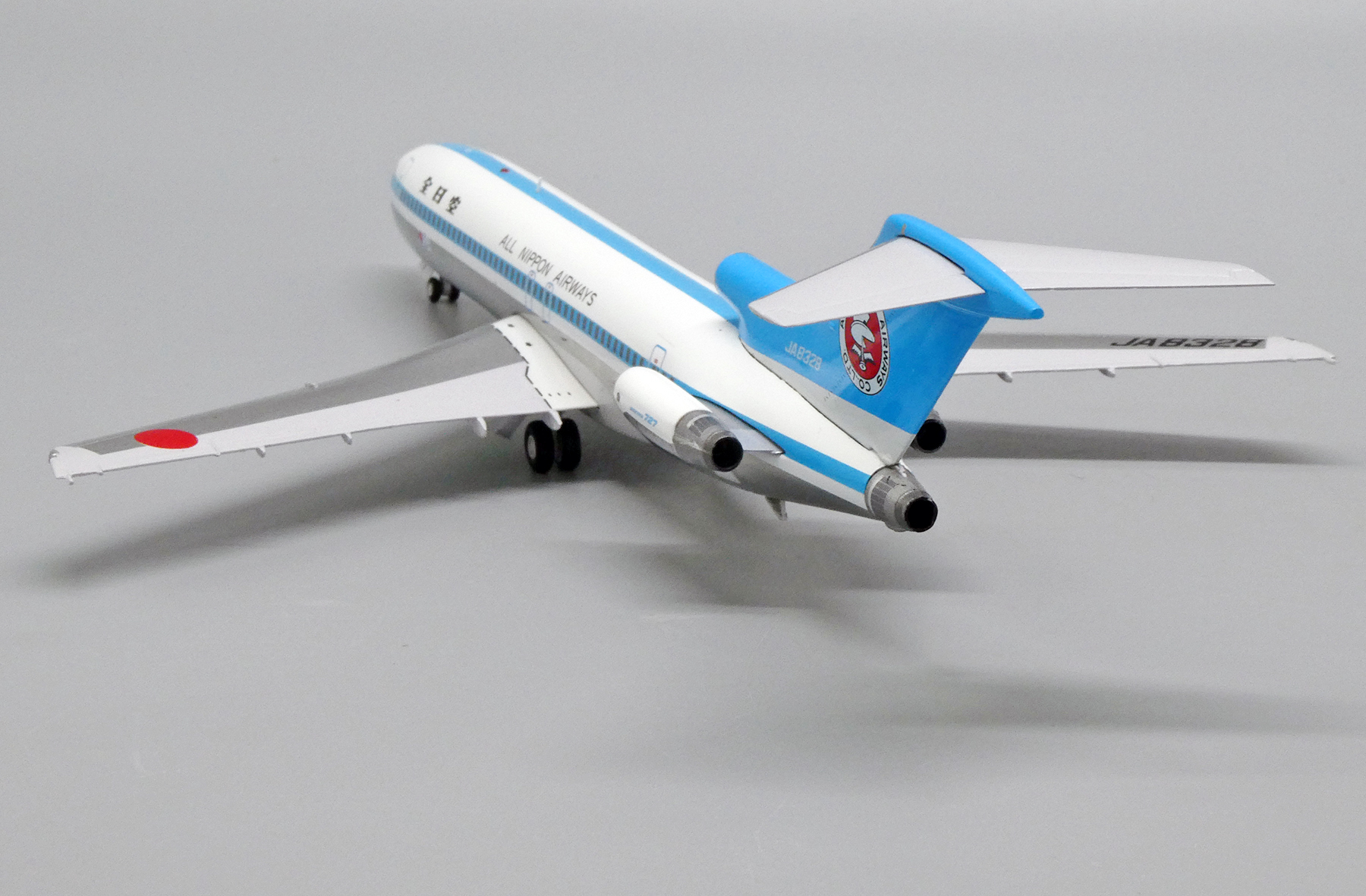 ScaleModelStore.com :: JC Wings 1:200 - EW2722006 - ANA- All