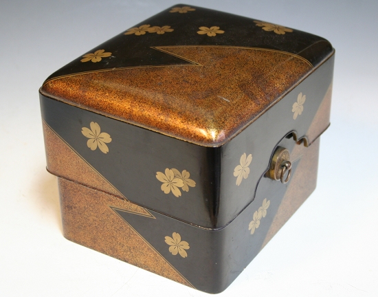 古美術青華堂｜H483 蒔絵・桜片身替文小箱（江戸時代）