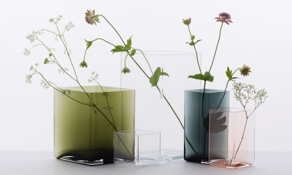 ルーツ フラワーベース 115×180mm / グレーiittala（イッタラ