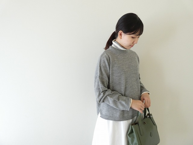 mao made(マオメイド) ちらり配色ポケット付ワイドプルオーバー(551105