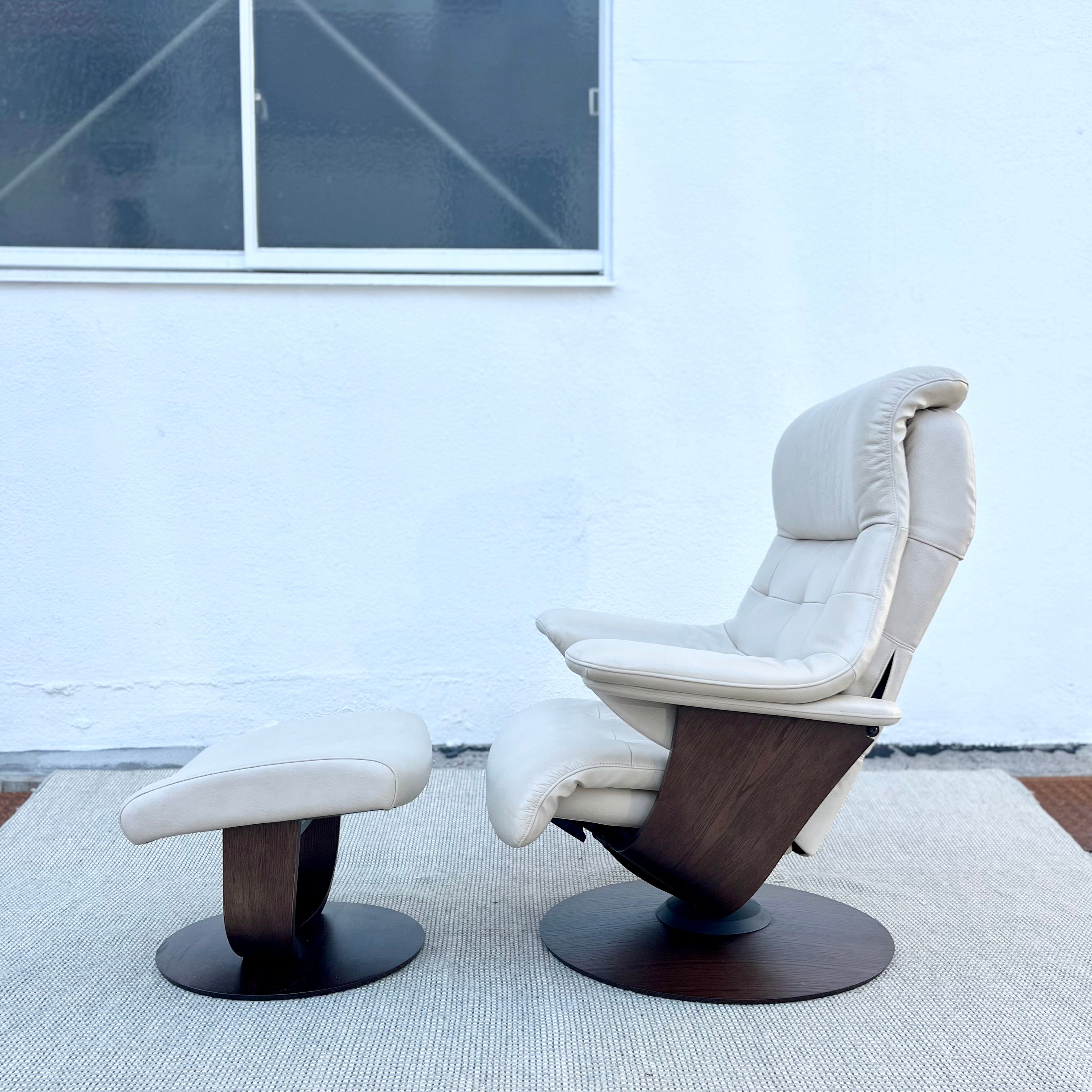 カリモク家具 ザ・ファースト リクライナー オットマンセット RU7200 S