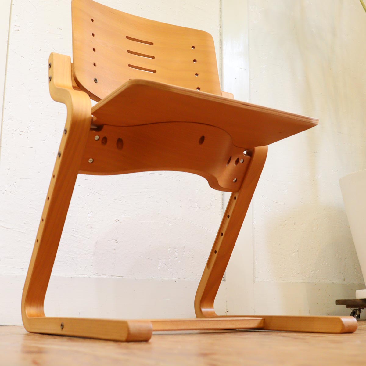 フォルミオ / Formio チェア 阿久津雄一 キッズチェア 子供椅子 中古