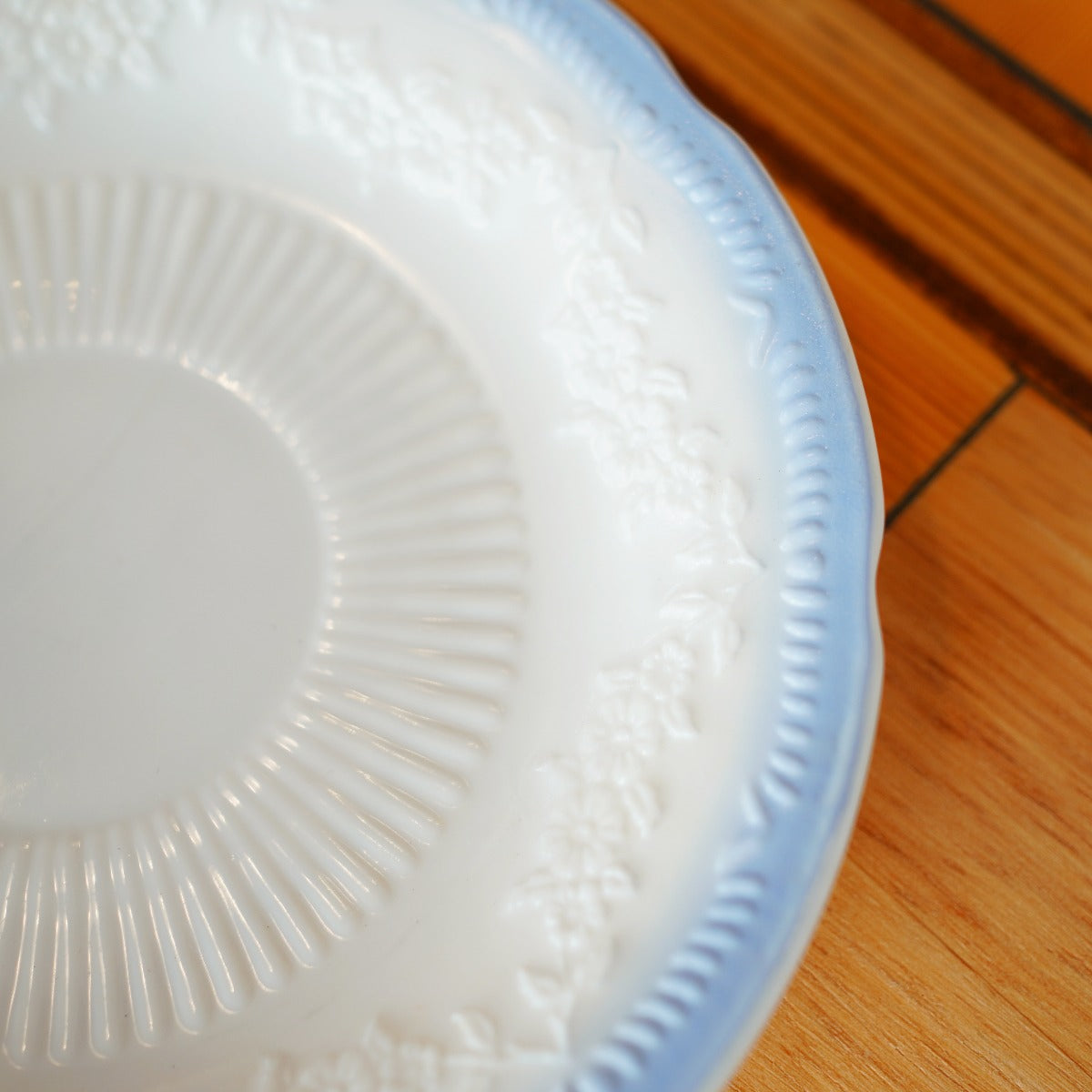 ファイヤーキング / Fire King カップ＆ソーサー アリス ヴィトロック