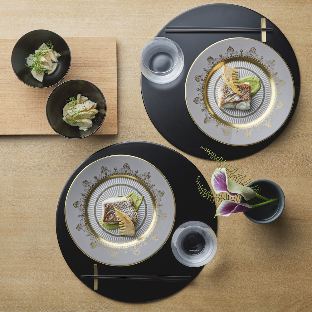 アンセミオン グレイ サービス プレート|WEDGWOOD公式オンラインストア