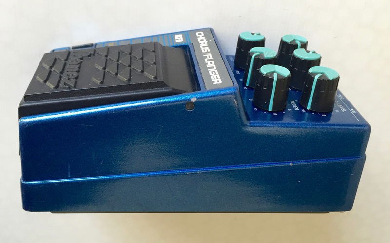 TONEHOME - the World of Vintage Guitar Effects Pedals - DCF10 Chor