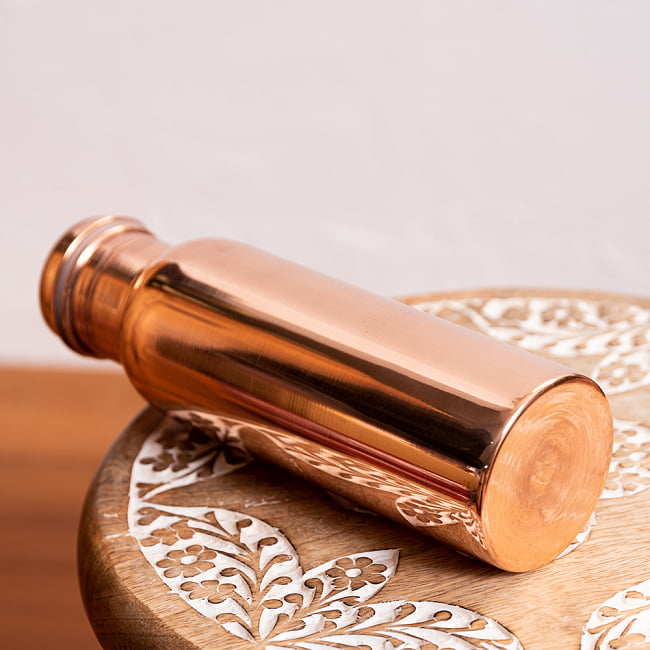 アーユルヴェーダ 銅製ボトル〔700ml〕 の通販 - TIRAKITA.COM